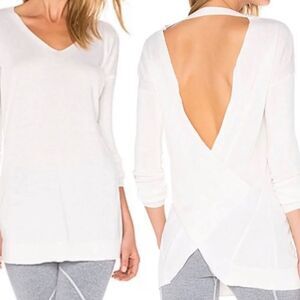 Vimmia Shavasana Reversible sweater  Pearl color size S New with tags